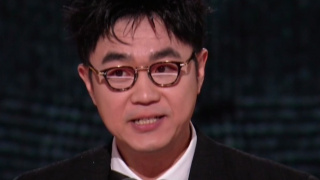 女大学生的沙龙室